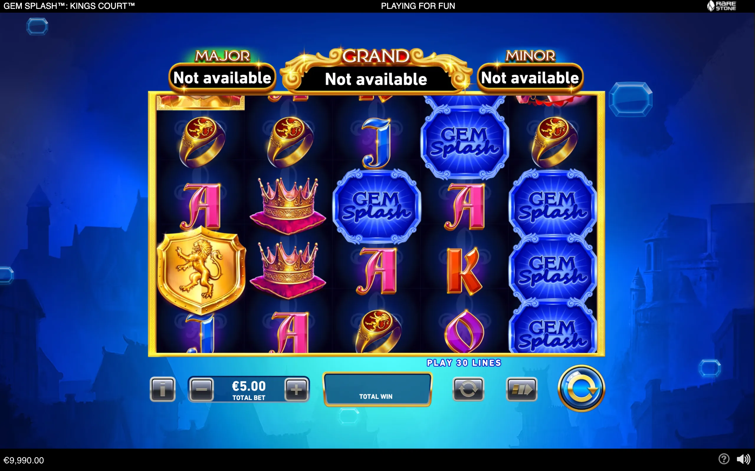 Gem Splash Kings Court slot reels with blue gem emblems, crowns, rings, royal shields, playing-card symbols, and Major, Grand, and Minor jackpot displays.