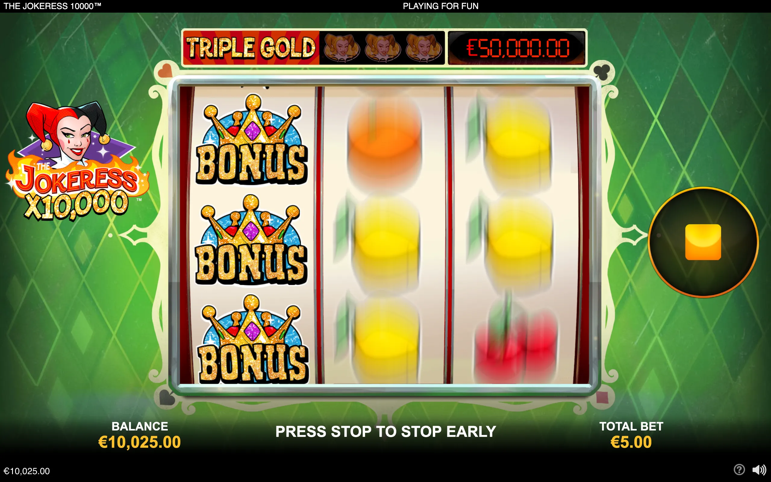The Jokeress 10000 slot interface features a mischievous female jester, green patterned backdrop, three BONUS symbols on the reels, and a Triple Gold €50,000.00 jackpot display.