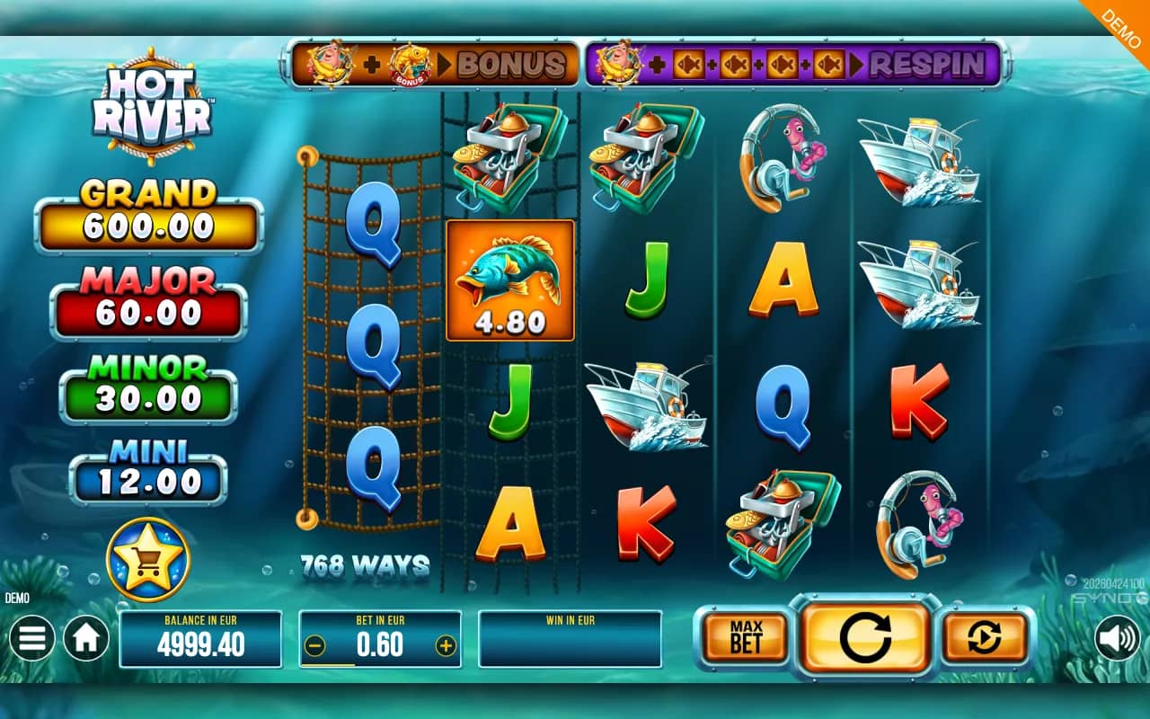 Hot River slot gameplay screenshot 1